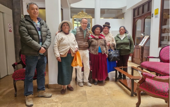 Tejiendo el futuro hacia el Año Internacional de la Mujer Rural 2026: evolución de la Comunidad de Mujeres Aymaras